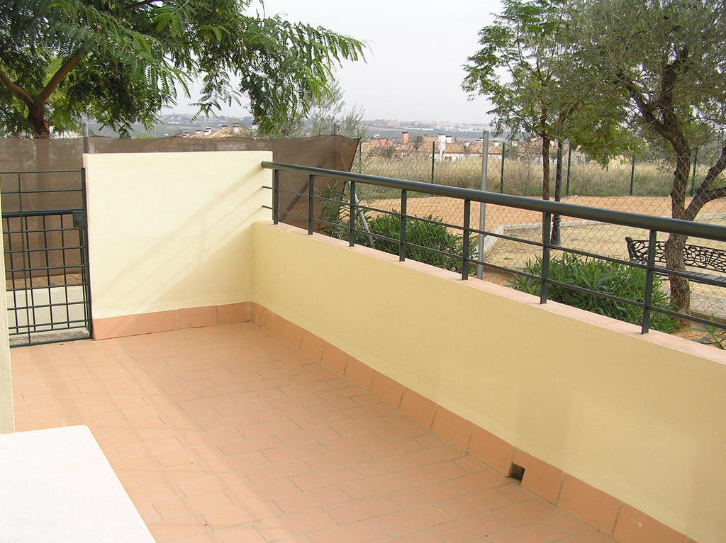 Apartamentos Turisticos Los Girasoles Espartinas Chambre photo