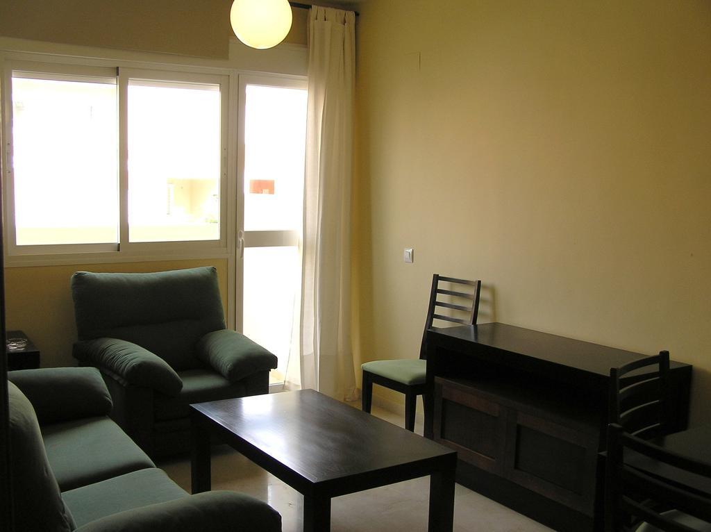 Apartamentos Turisticos Los Girasoles Espartinas Extérieur photo