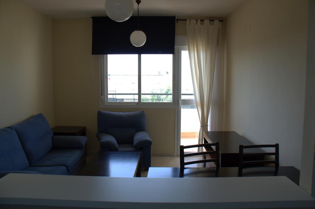 Apartamentos Turisticos Los Girasoles Espartinas Chambre photo