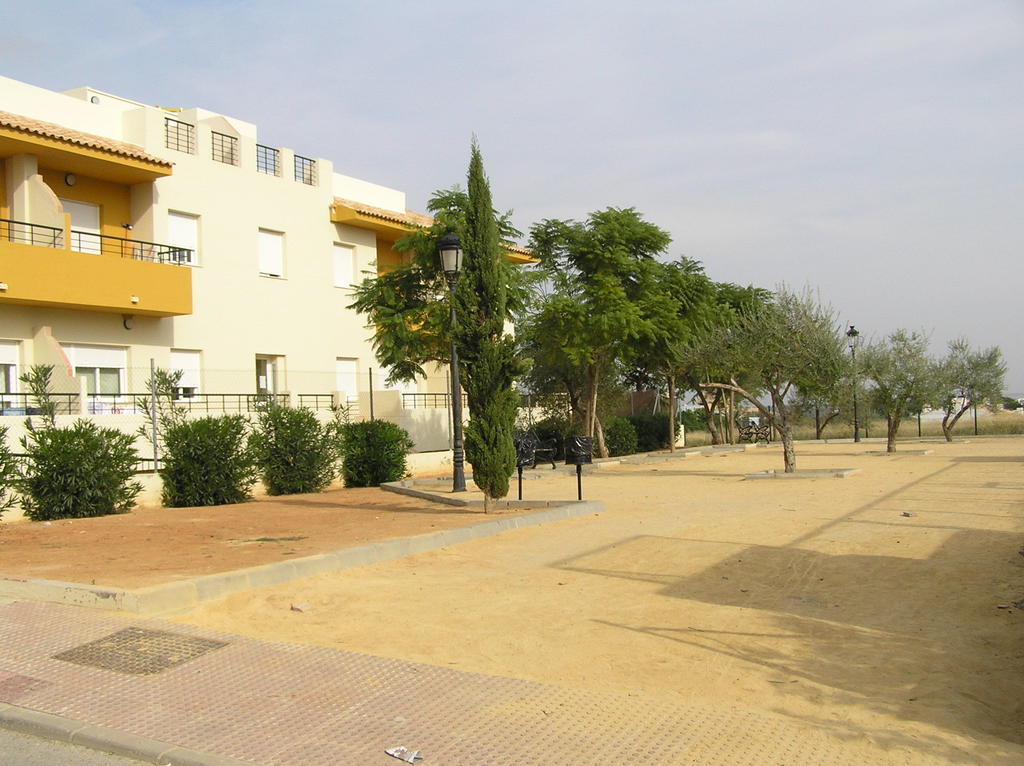 Apartamentos Turisticos Los Girasoles Espartinas Extérieur photo